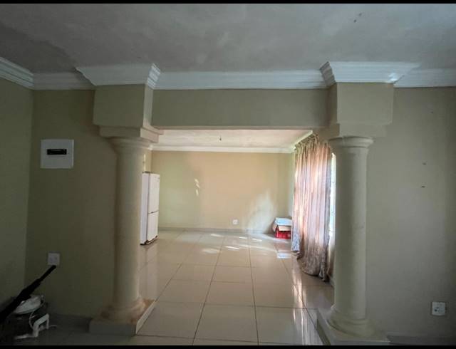4 BEDROOM HOUSE FOR SALE IN SIBASA
